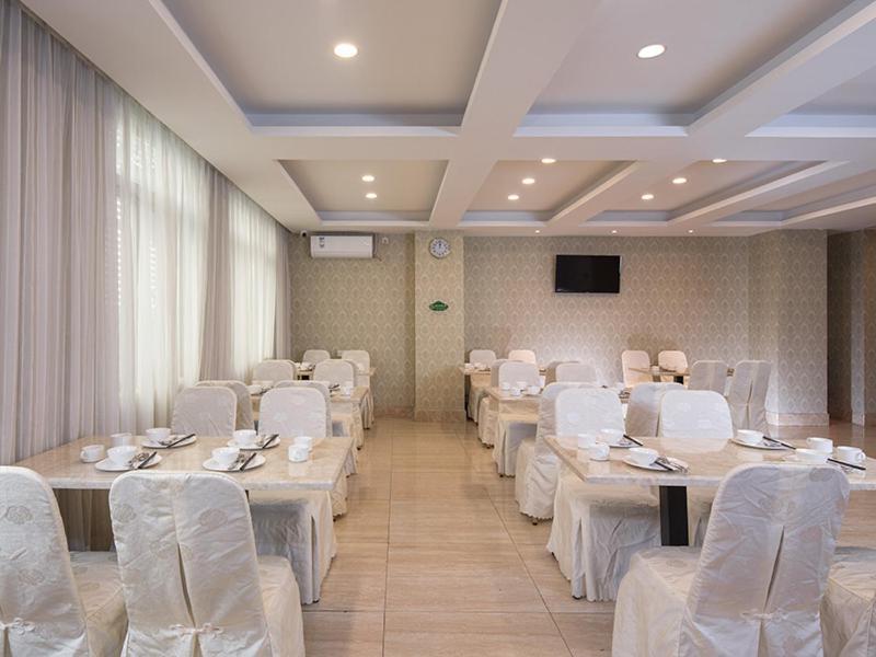 Vienna 3 Best Hotel Dongguan Liaobu Veicle City Esterno foto